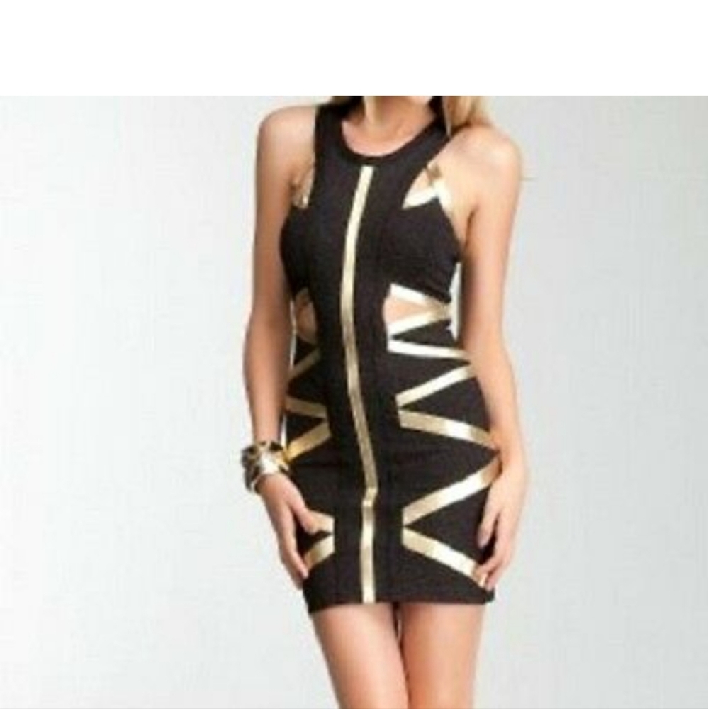 Bebe dress